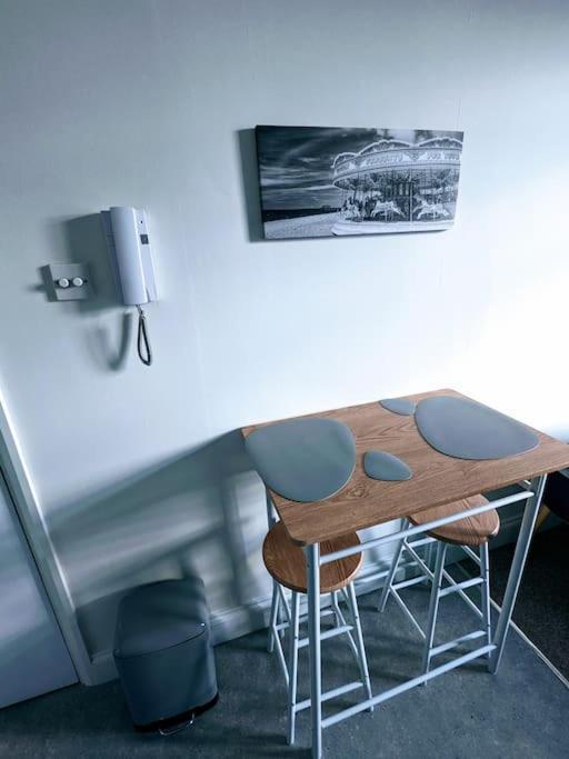 Central Brighton Studio By The Beach 外观 照片